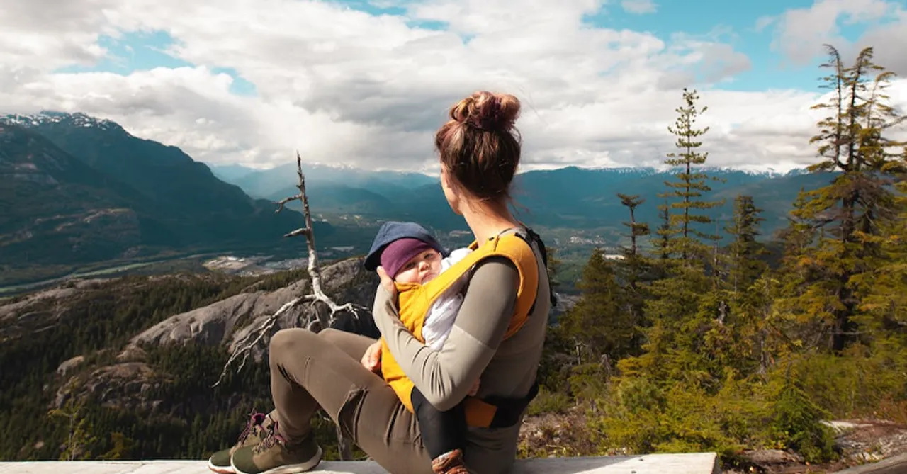 Wanderlusts with Little Ones: Tips and Tales from Travelling Moms