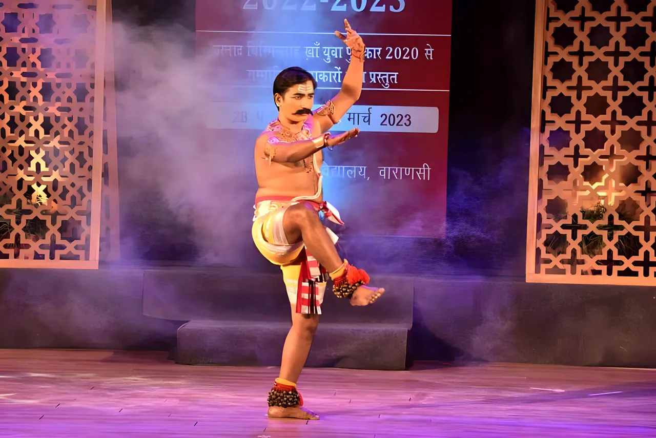 Raj Kumar Nayak from Telangana is keeping the dance of the warrior Perini Natyam alive!