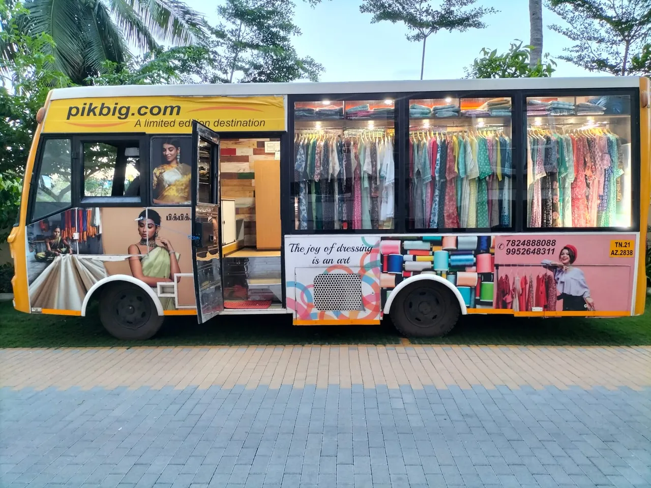 Boutique on Wheels in Chennai: A Shopping Centre that comes to you!