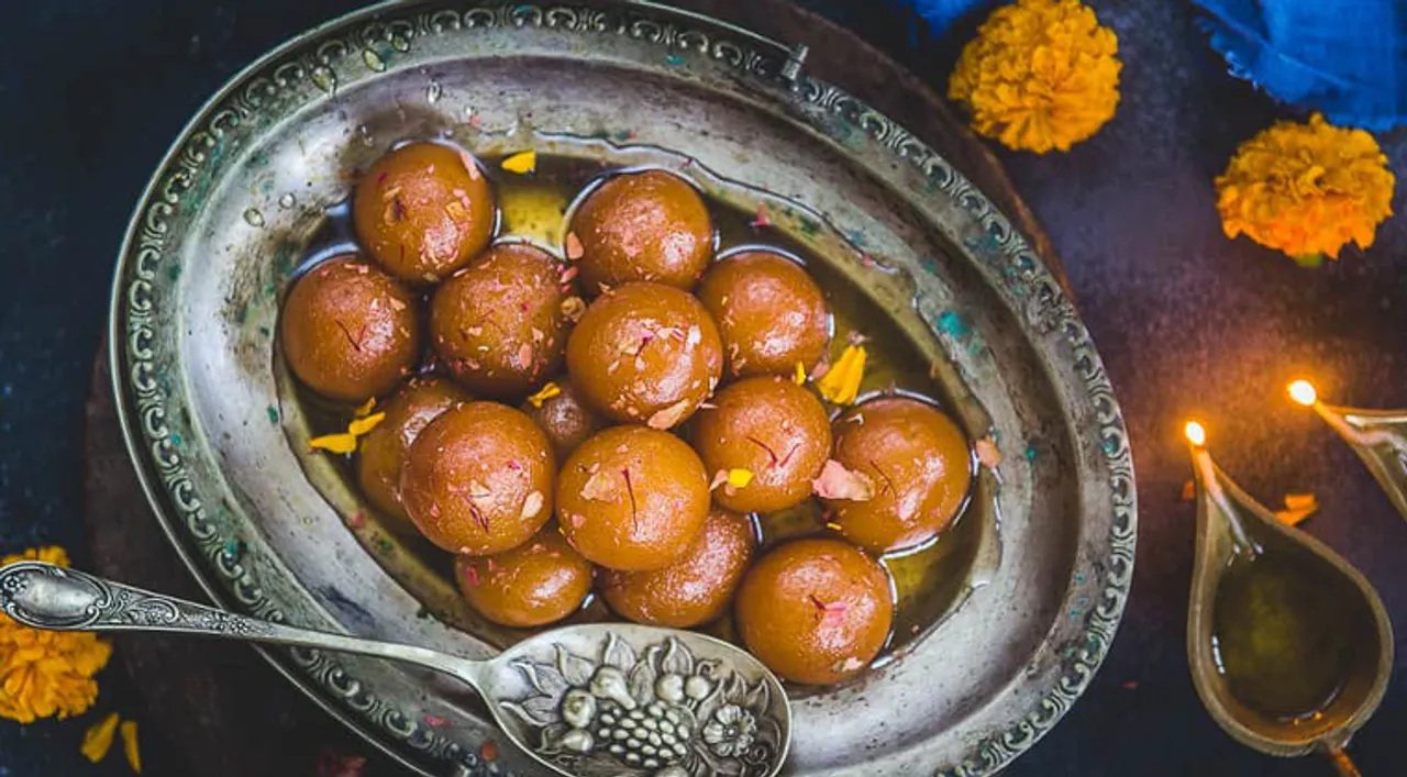 5 Delectable Diwali Recipes That You Must Make On This Festival of Lights!