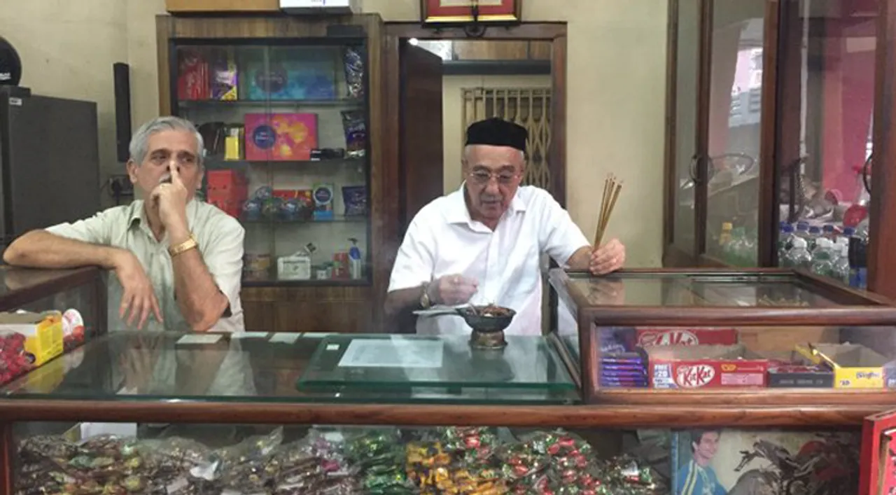 Darius Ferzandi, the Owner of Byculla Restaurant and Bakery, Mumbai Passes Away at 85
