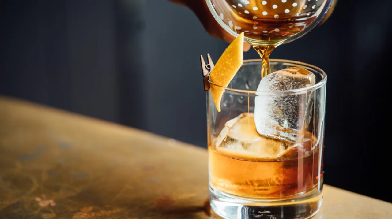 Missing your Drinking Nights? Whip up some concoctions with DIY cocktail recipes