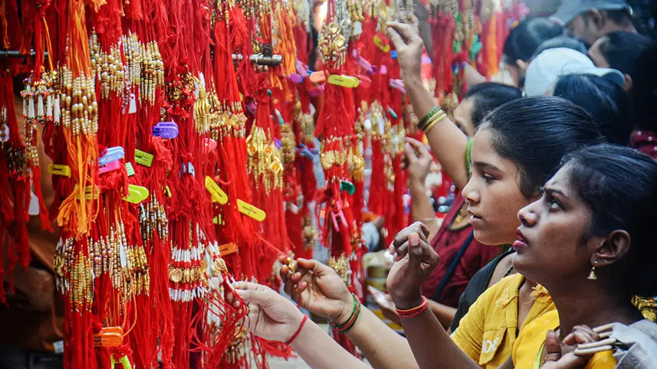 Get your hands on the best rakhis from these Rakhi Markets in your city!