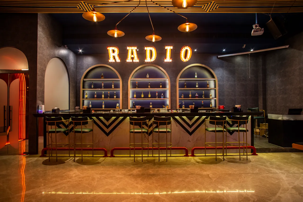 Radio Bar, Mumbai goes Bigger, Bolder and Better with the launch of its second home in the bustling Chembur!