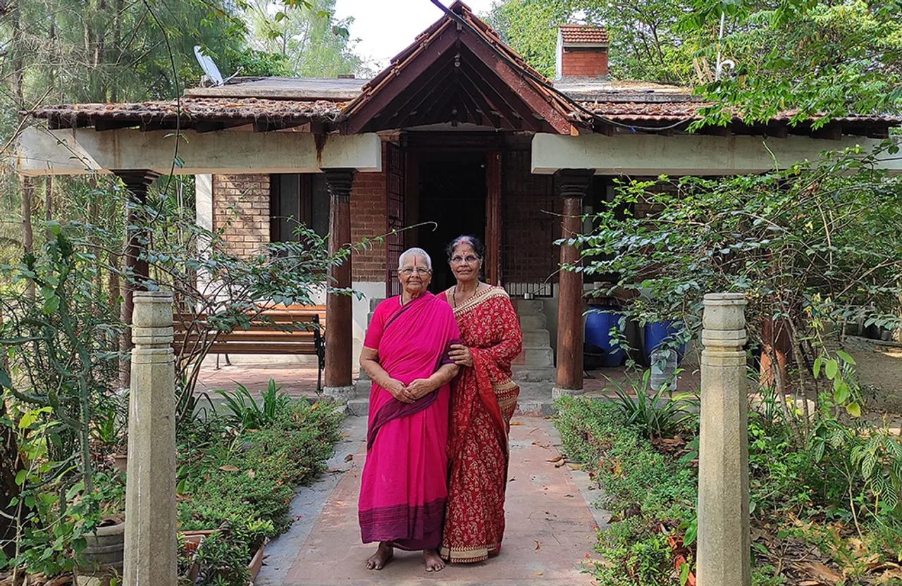Feel like home at these homestays run by mother-children duos!