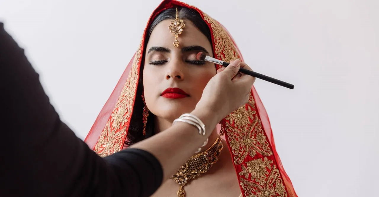 wedding makeup artists Delhi