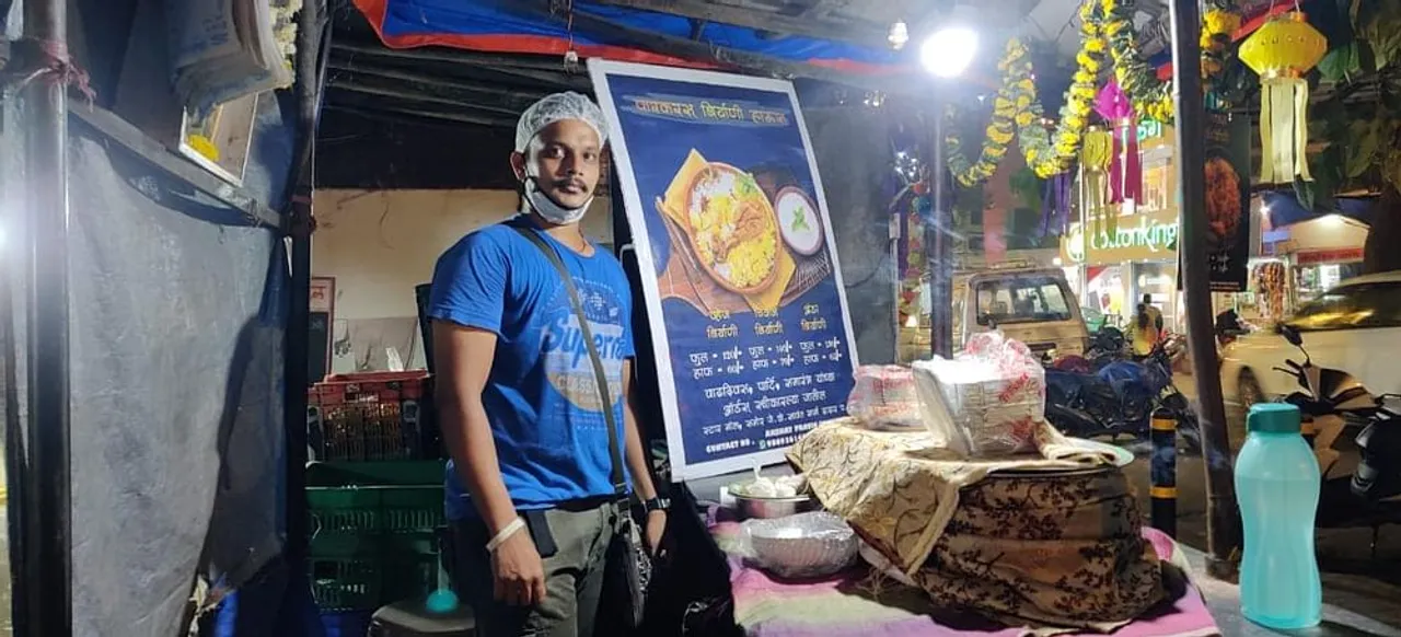 Meet Akshay Parkar, an ex 7-star chef who opened a Biryani stall in Dadar after losing his job in the pandemic!