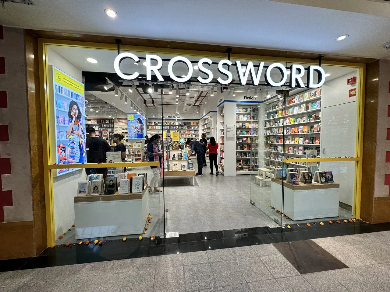 crossword bookstore at Growel's 101 Mall