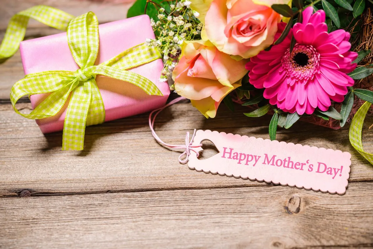 Mother's day gift ideas to make it more special for your mum!