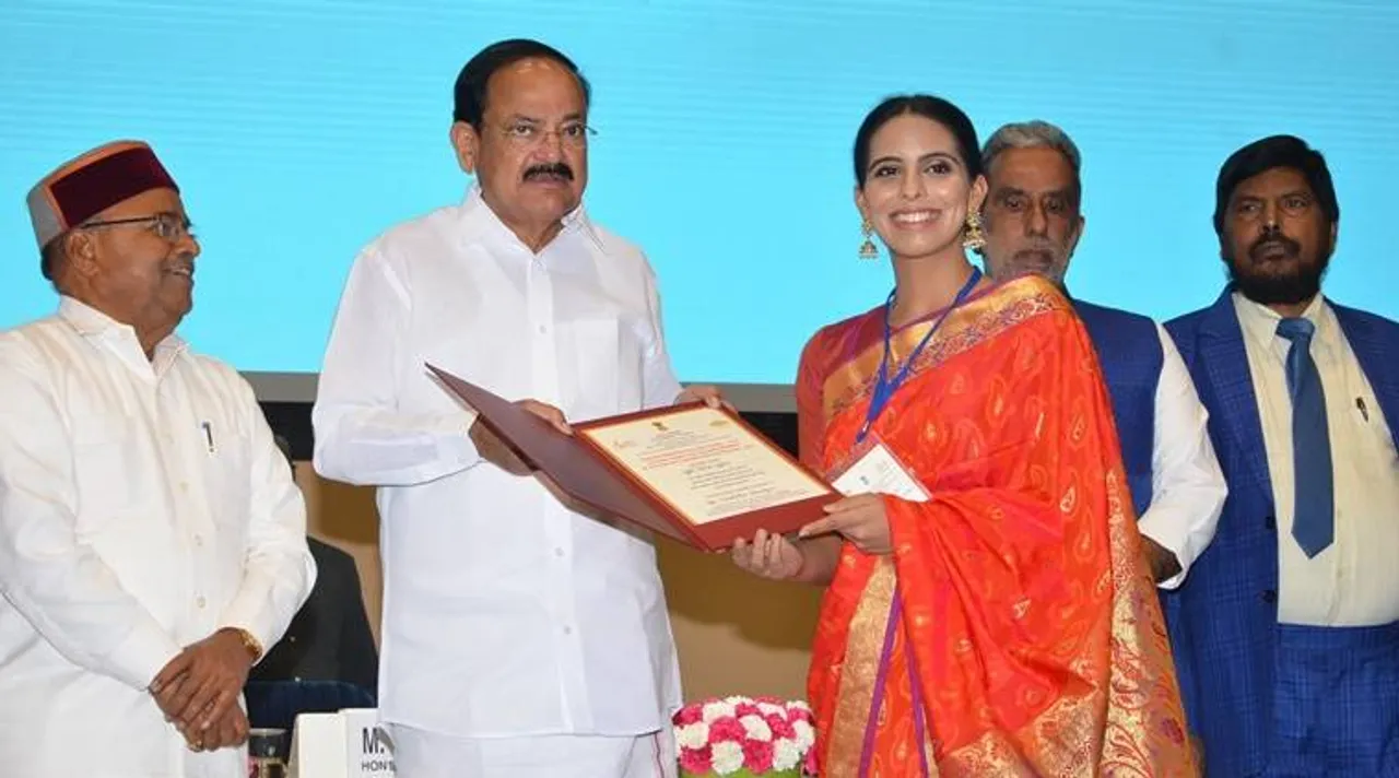 Miss Def India and Asia 2018's Nishtha Dudeja received National Award in the 'Role Model' category by the Vice President