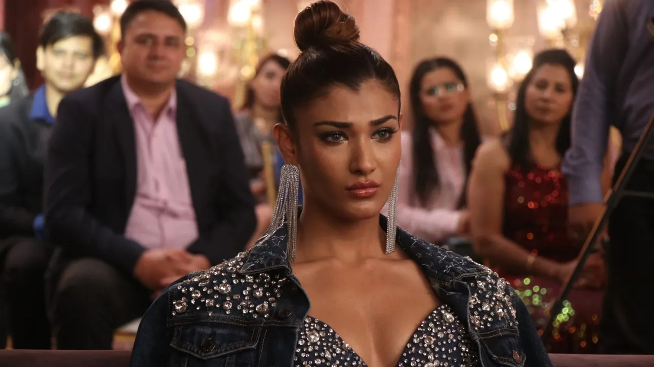 Nehal Chudasama turns fashionista for Amazon miniTV’s Badi Heroine Banti Hai