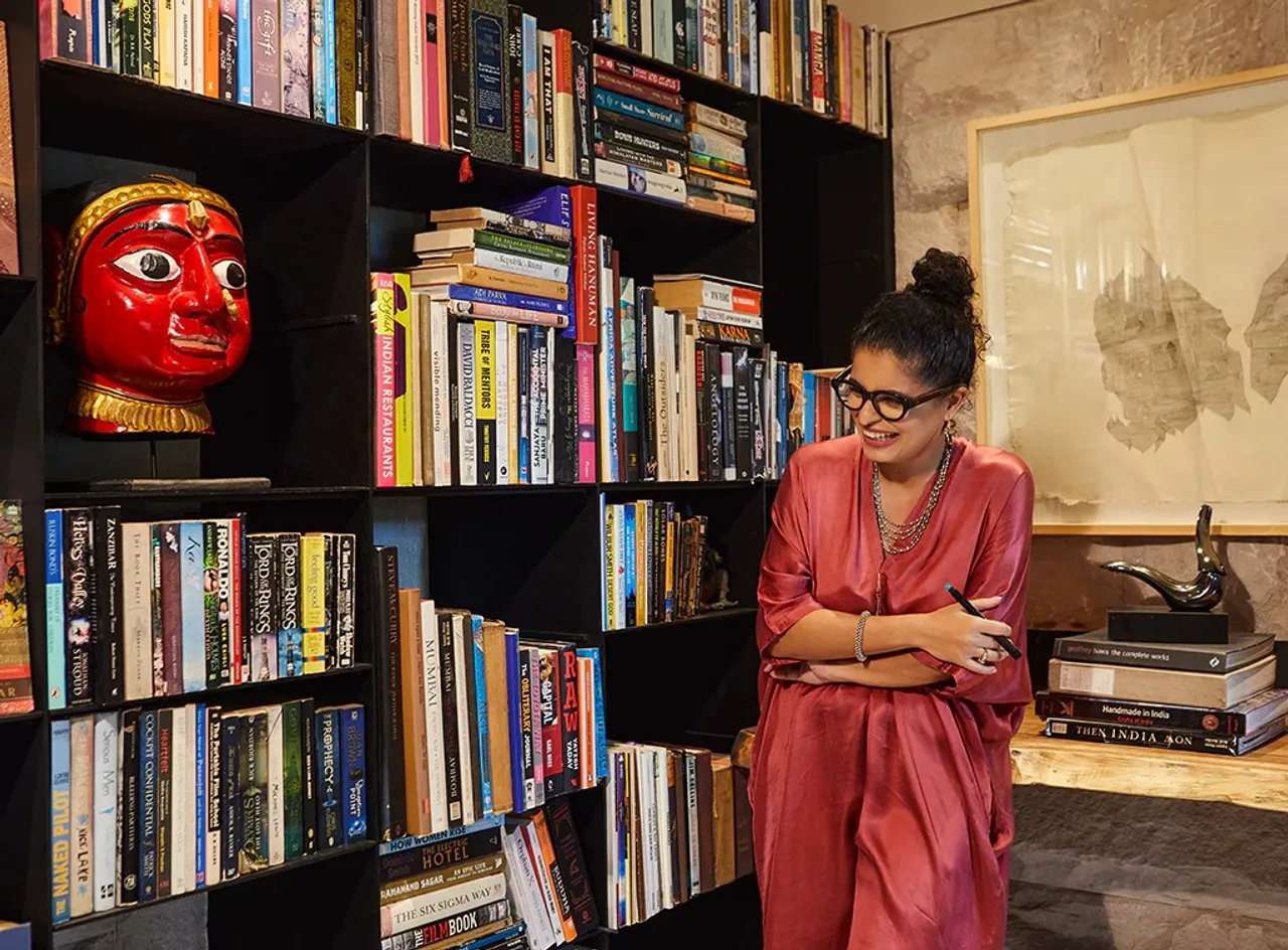 आज की टॉप डिजाइनर शबनम गुप्ता अपने डिजाइनों में बुनती है कहानियां और बदलती है सपनो को हकीकत में