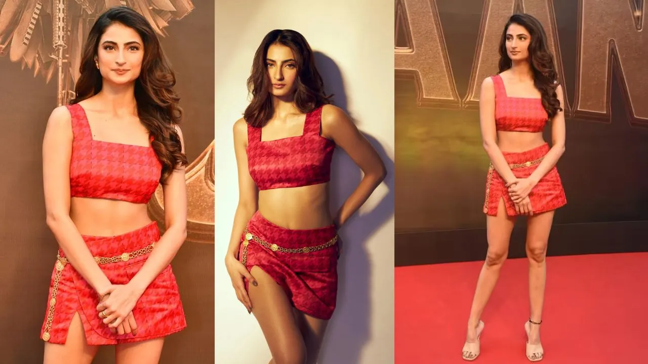 Palak Tiwari sets fire in stylish outfit of red color