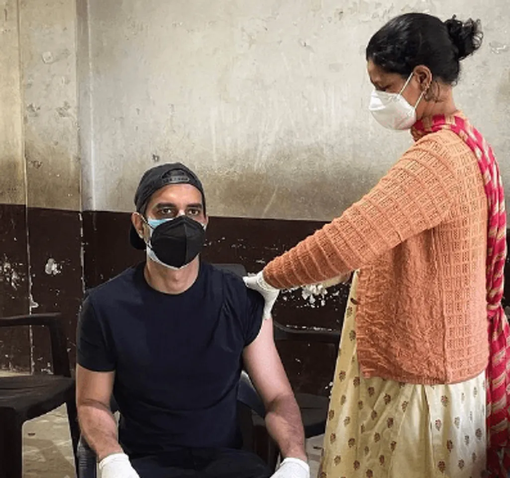 Tahir Raj Bhasin ने मनाली में कोरोना वैक्सीन की पहली डोज लगवा ली है