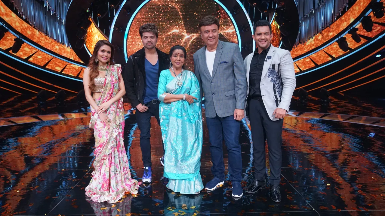 सोनी एंटरटेनमेंट टेलीविजन के इंडियन आइडल सीजन 12 में आएंगी संगीत की देवी और सम्माननीय गायिका आशा भोसले