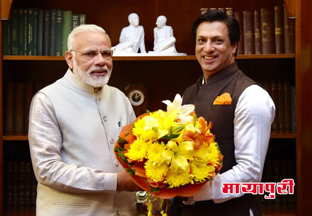 प्रधान मंत्री नरेंद्र मोदी से मिलने पहुंचे निर्माता मधुर भंडारकर