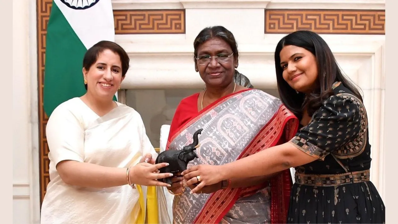 The Elephant Whisperers Guneet Monga, Kartiki Gonsalves meet President Droupadi Murmu after winning Oscars  PM Narendra Modi Meets Oscar-Winning Documentary