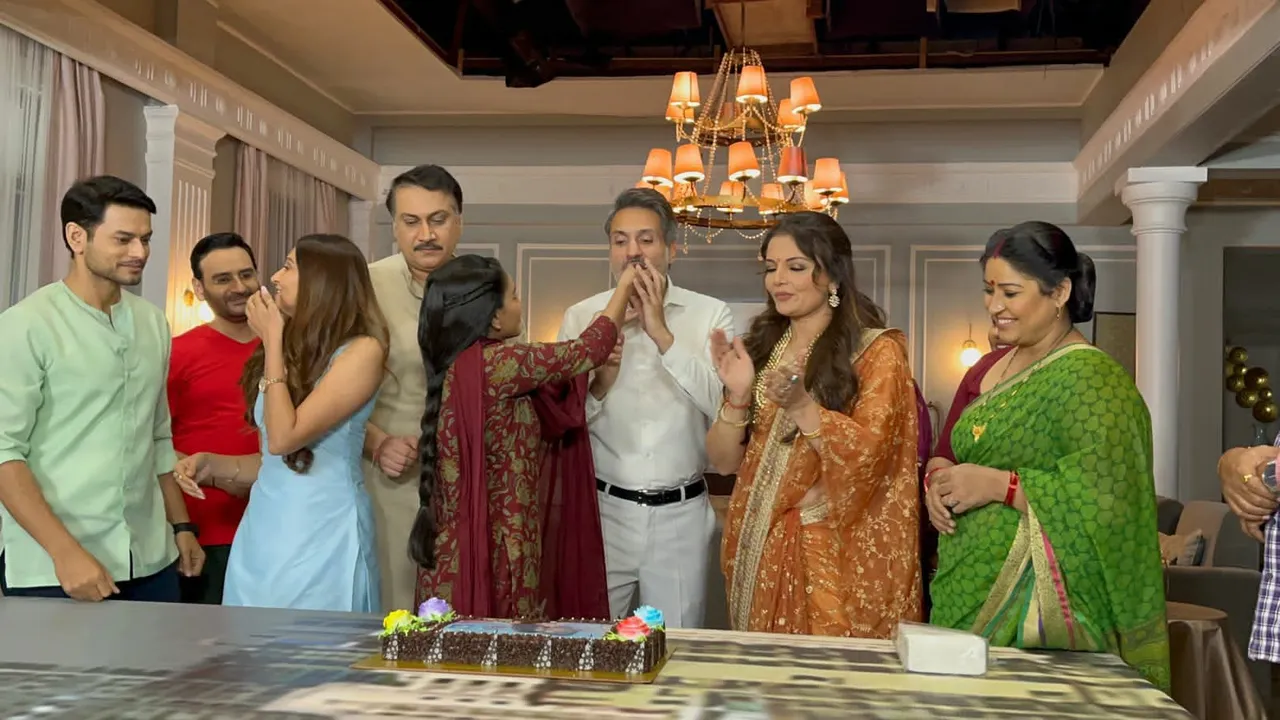 Star Bharat's show 'Na umar Ki Seema Ho' completes its successful 50 episodes