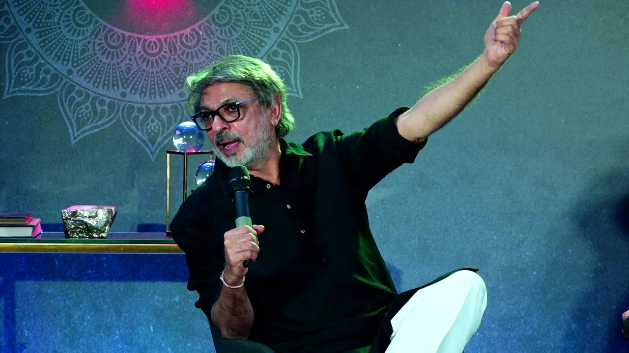 Sanjay Leela Bhansali: हर महिला को रानी की तरह माना जाना चाहिए