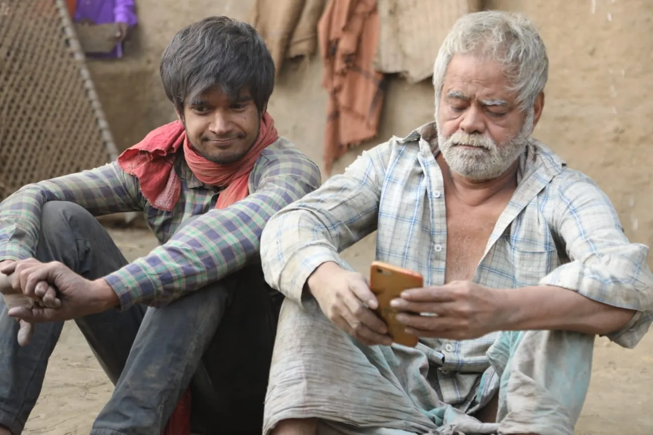 Vivaan Shah और Sanjay Mishra की film Coat का नया पोस्टर जारी, इस दिन होगी रिलीज