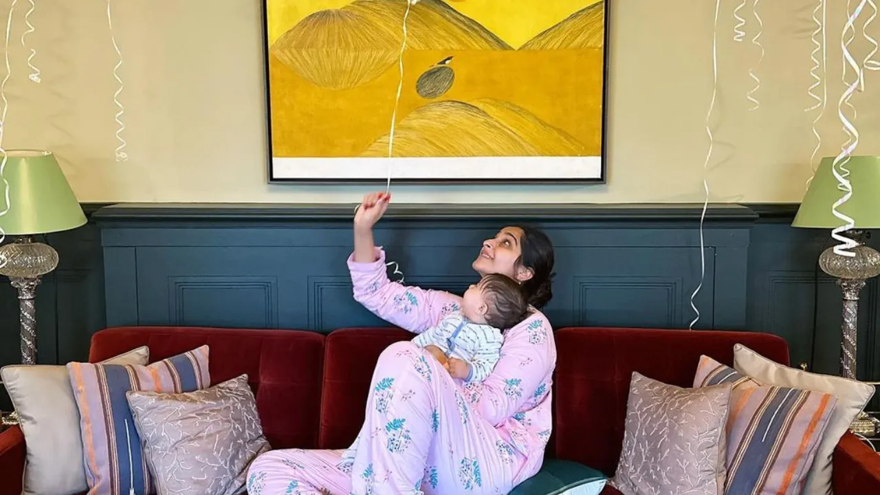 Sonam Kapoor celebrated her first birthday with son Vayu in London, Anand Ahuja shared the post