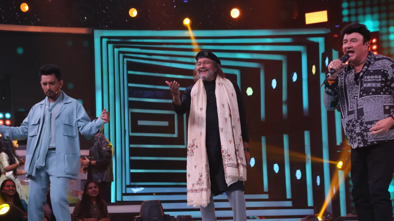 zee tv show Saregamapa episode with  Mithun Chakraborty and Anu Malik  