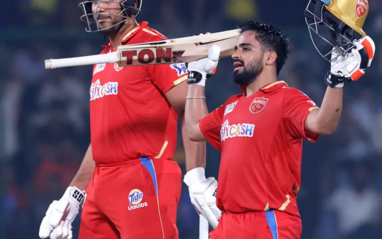 'Bhai yaha to roz 100 ban rahe hain' - Fans react as Prabhsimran Singh smashes his maiden IPL century in PBKS vs DC clash
