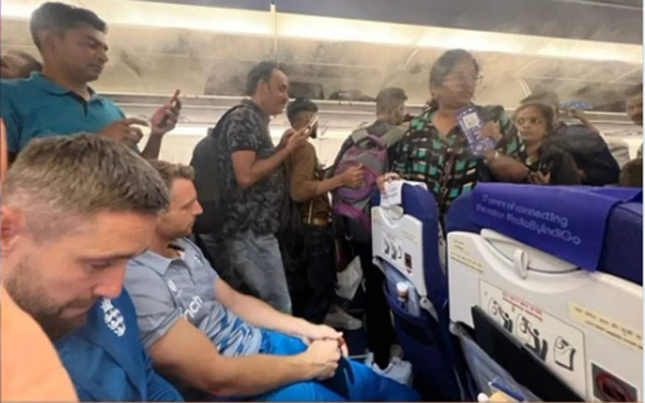 'Galat hua inke saath'- Fans react as England players get livid as they arrive to India in economy class of a flight ahead of 2023 World Cup