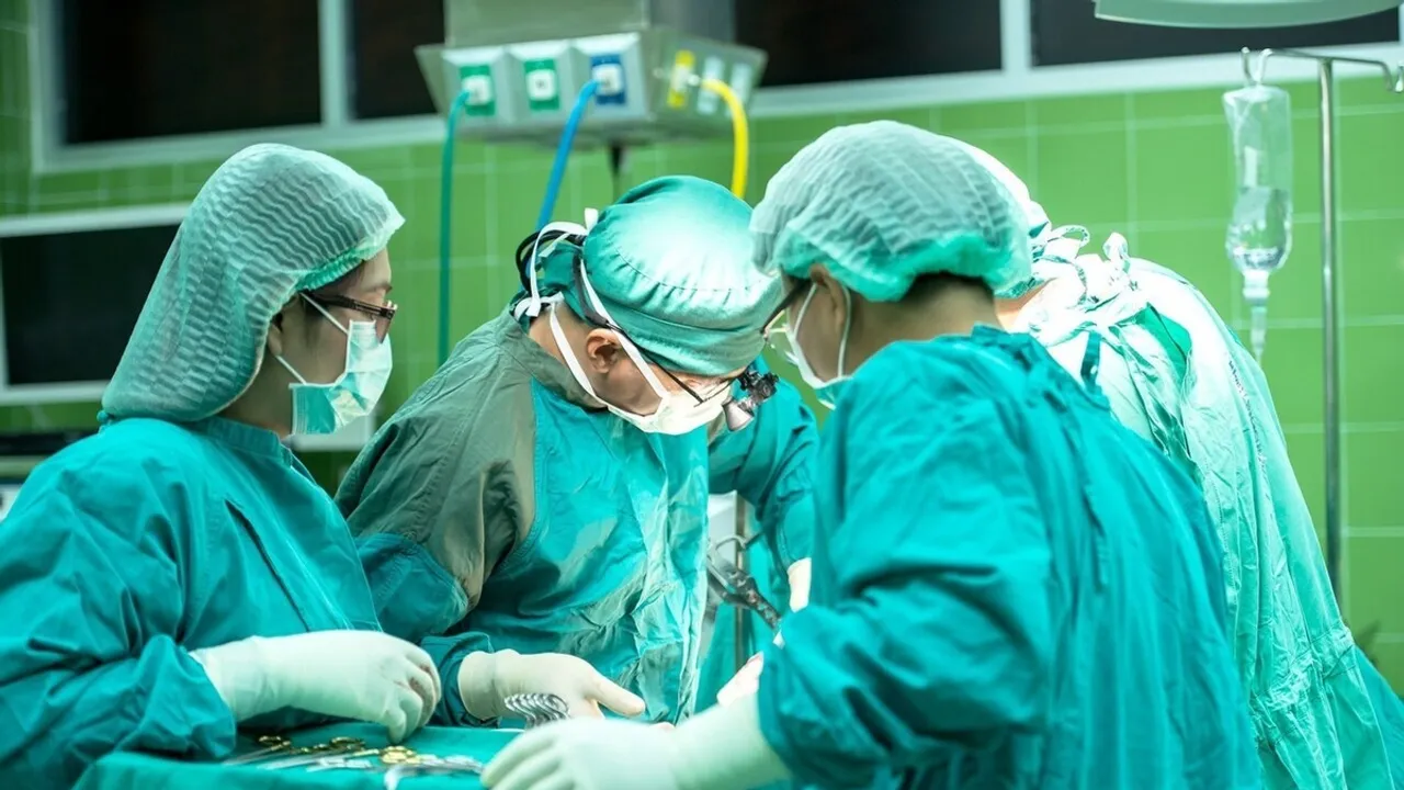 Revolutionizing Gallbladder Cancer Treatment: The Rise of Robotic-Assisted Surgery