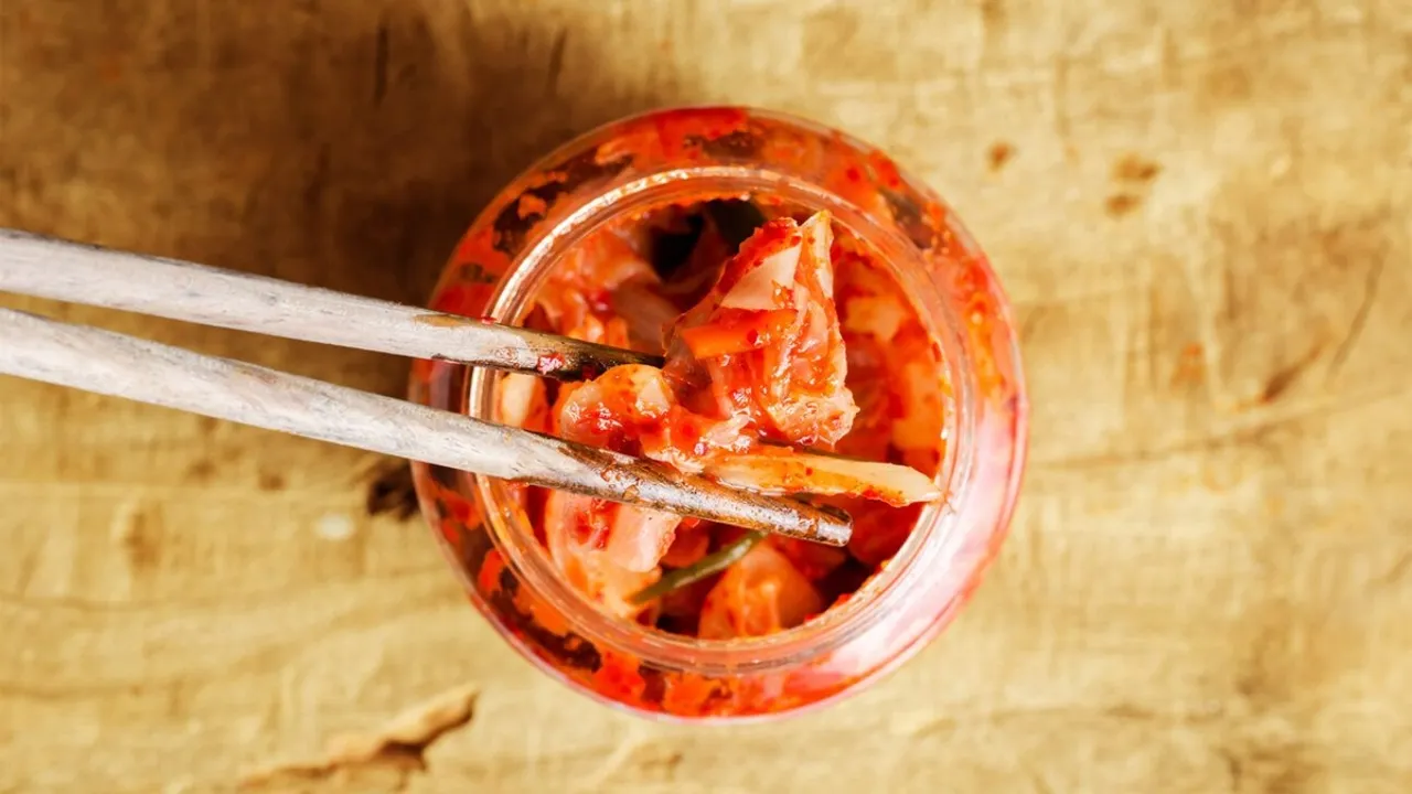 Can Moderate Kimchi Consumption Lower Obesity Risk? A Closer Look at New Findings