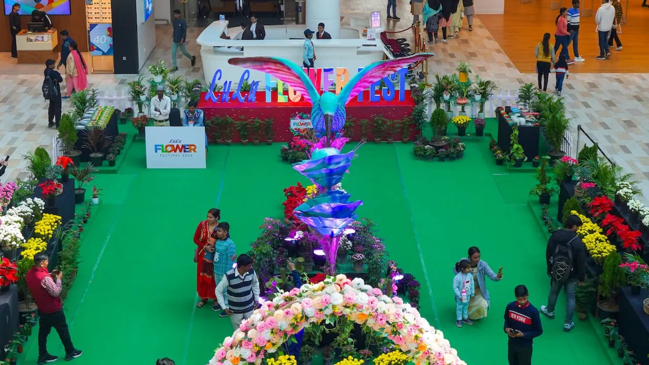 Lulu Mall flower festival