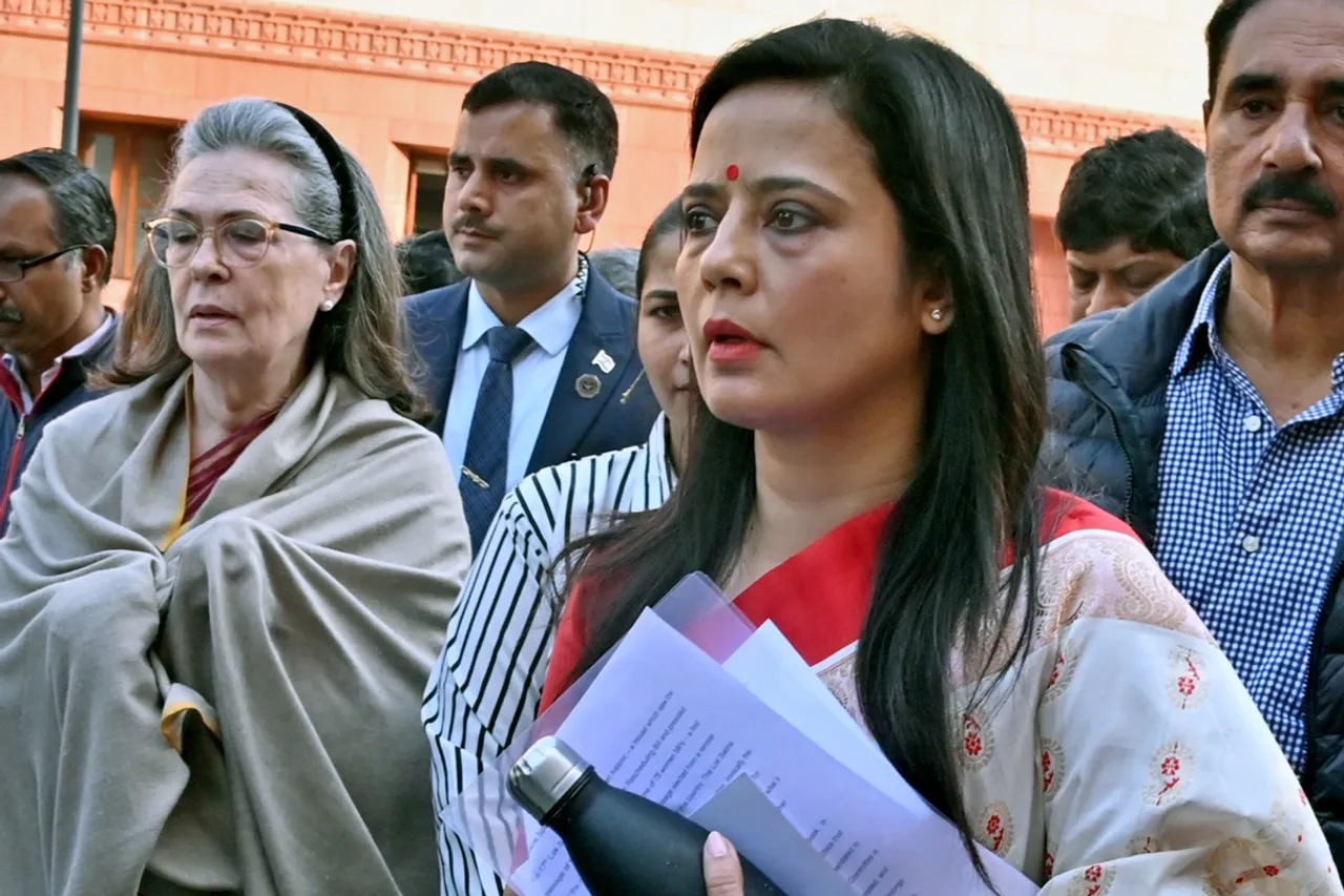 वकील जय देहाद्राई ने महुआ मोइत्रा के खिलाफ मानहानि का मामला वापस  लिया