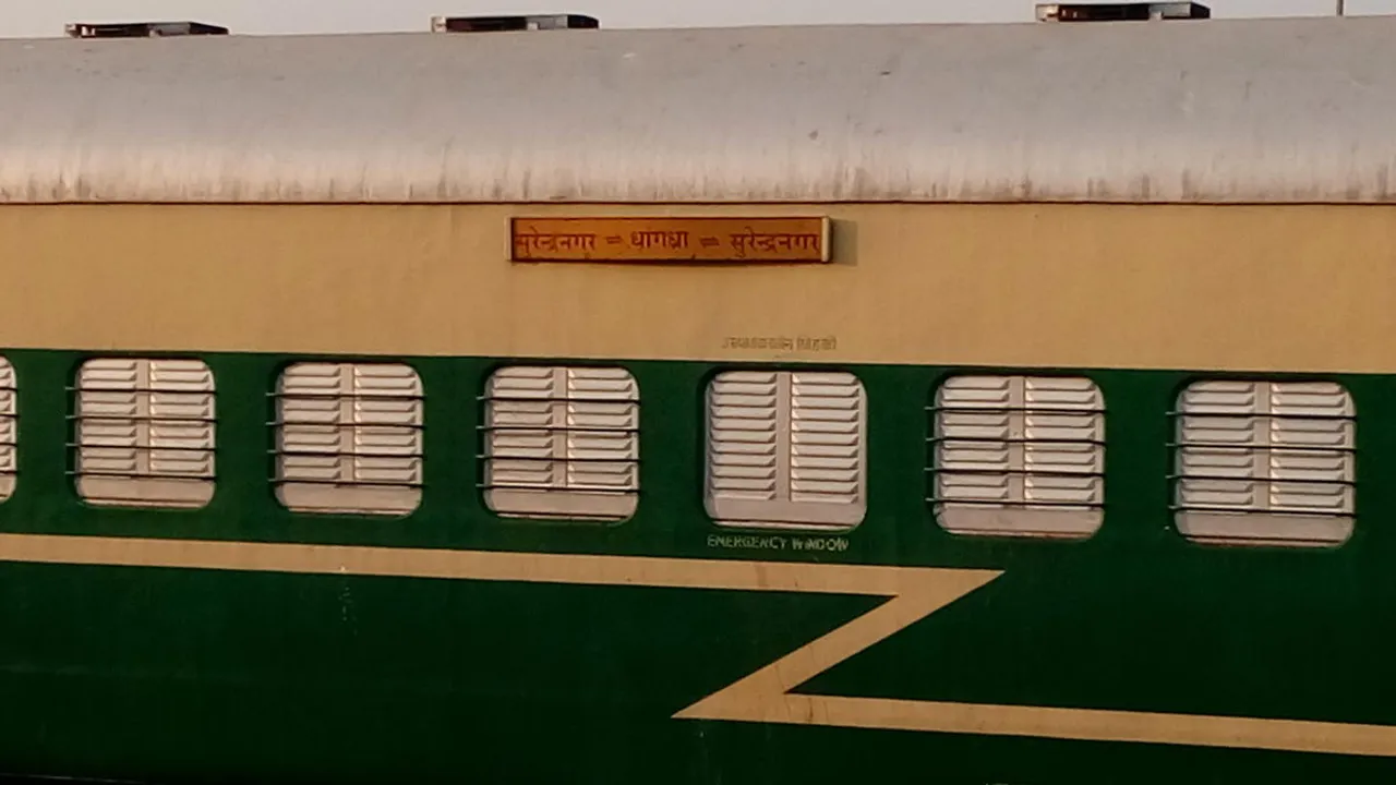 Gujarat: Three coaches of DEMU train gutted in fire in Botad