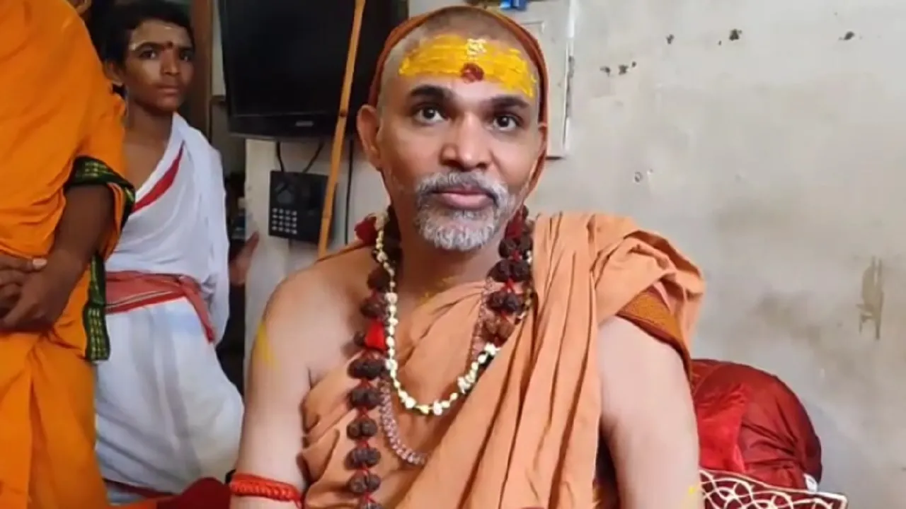 Shankaracharya demands relief package for Joshimath residents