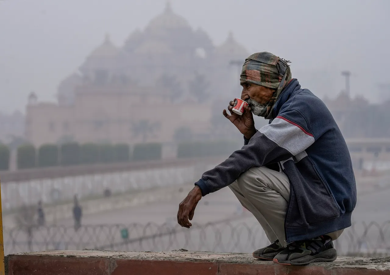 Light rains expected in Delhi; some respite from the cold wave