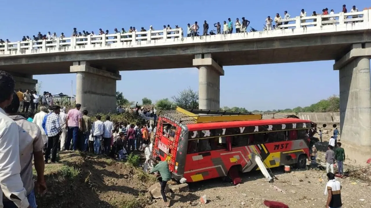 22 killed, more than 20 injured after bus falls from bridge in Khargone; PM Modi expresses grief