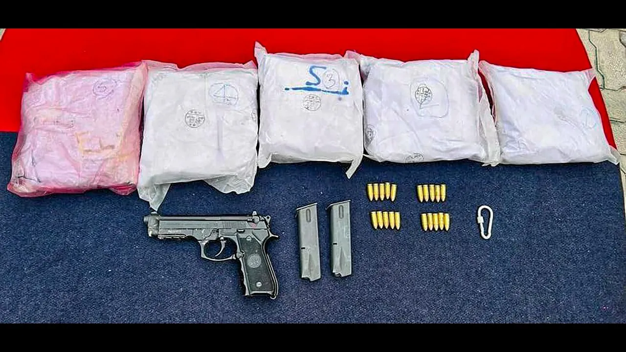 pistol, heroin packet seized