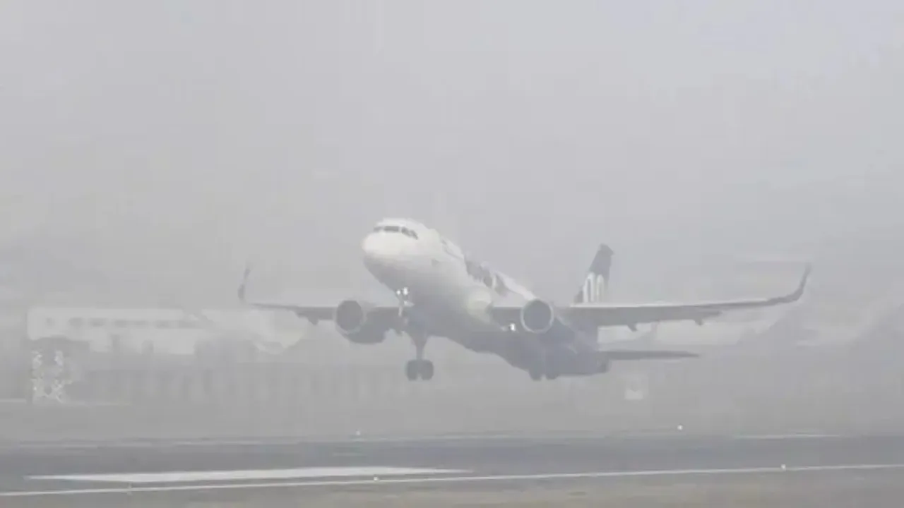Air pollution delhi winter delhi airport low visibility