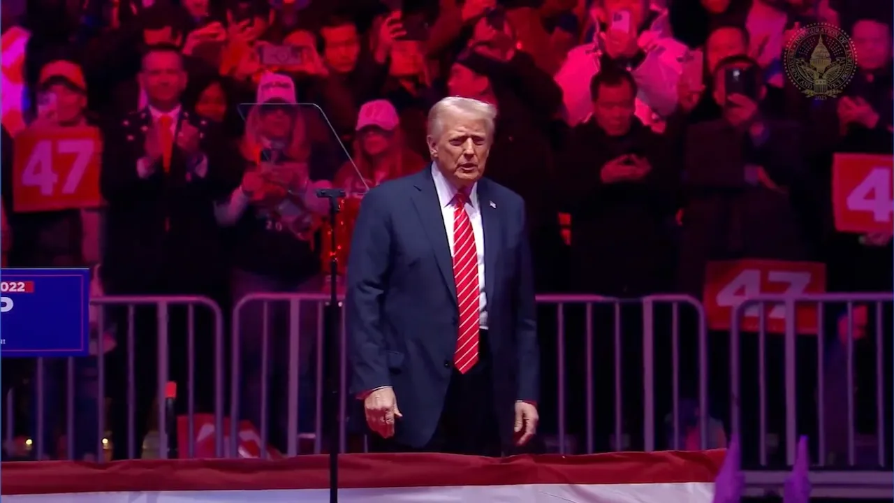 Trump to sign barrage of executive orders on immigration, border