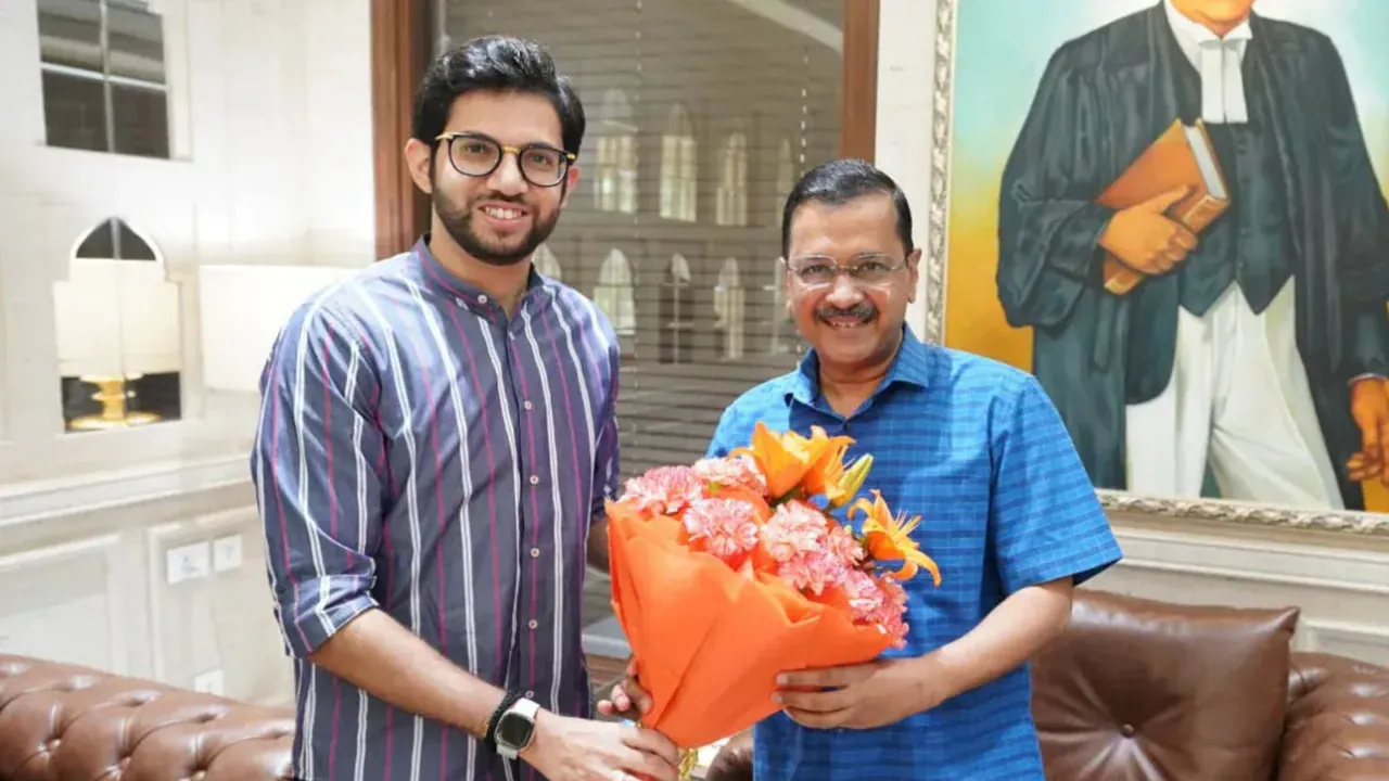 Aaditya Thackeray Arvind Kejriwal