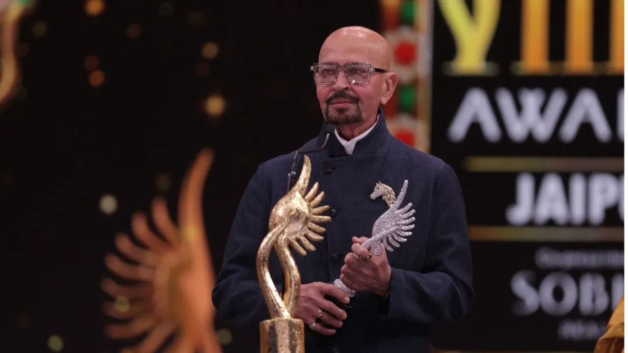 Rakesh Roshan confered with Lifetime achivement awards during IIFA Digitals awards