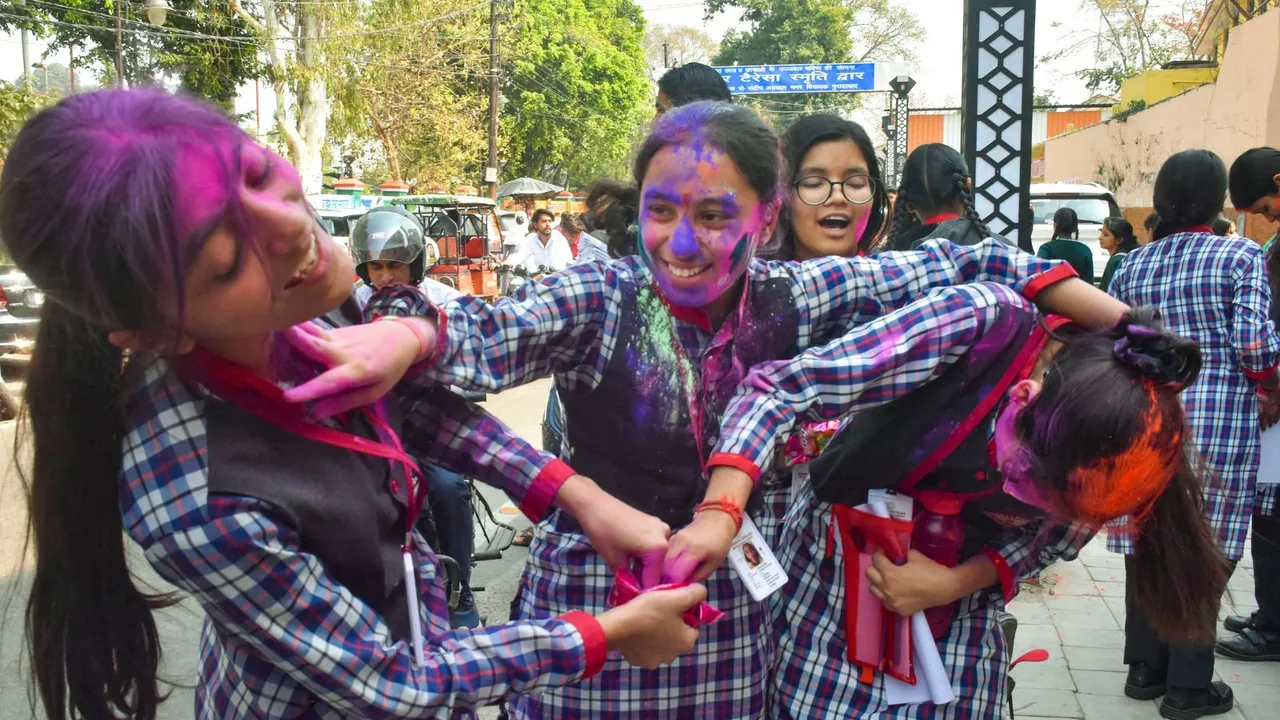 School Holi CBSE Board Exam