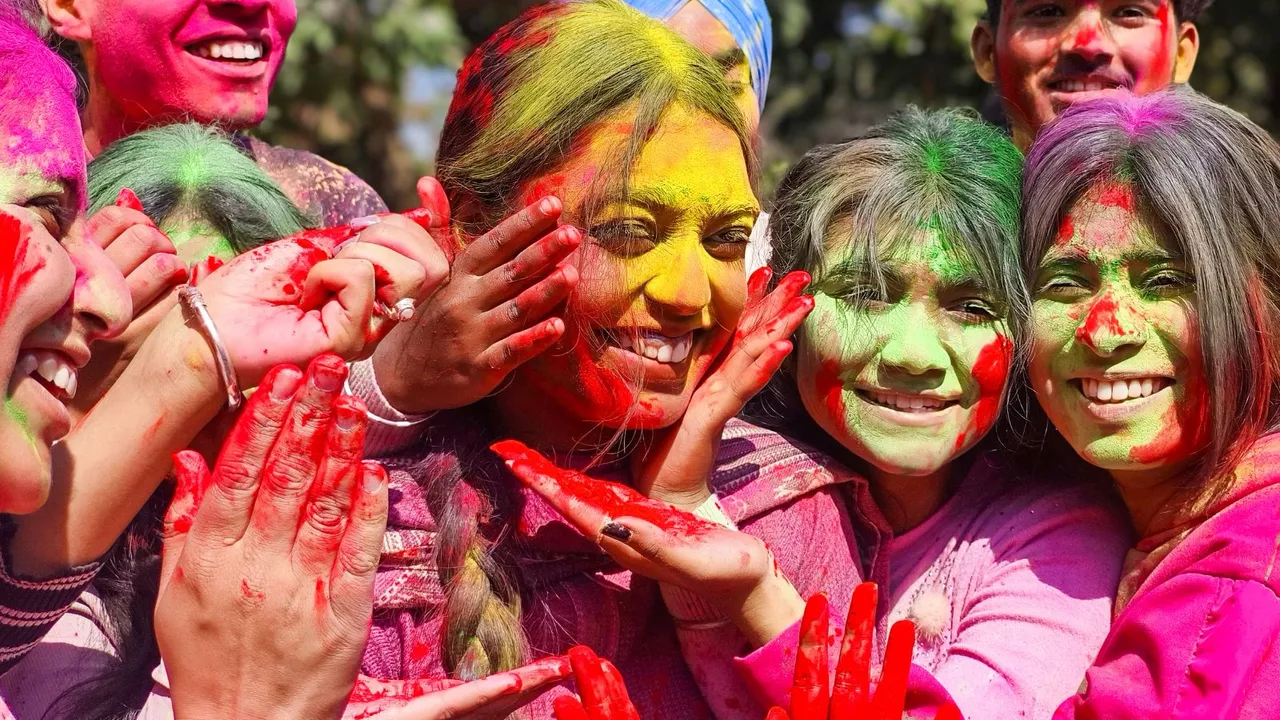 Holi Celebrations in Punjab Amritsar