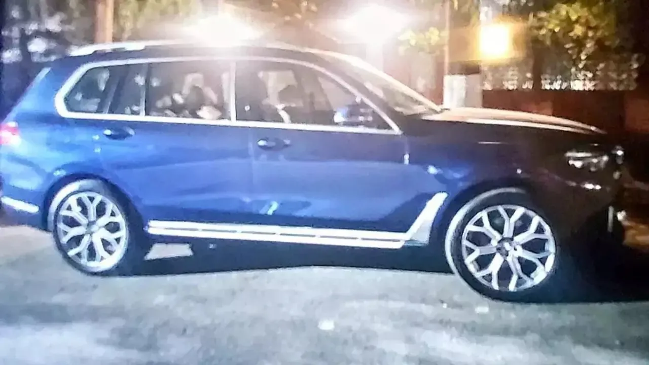 The BMW belonging to Jharkhand Chief Minister Hemant Soren