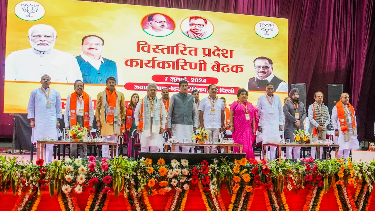 Union Minister Piyush Goyal, former union minister Harsh Vardhan, BJP National General Secretary Dushyant Gautam, BJP co-in-charge of Delhi Alka Gurjar, Delhi BJP President Virendra Sachdeva, BJP MPs Manoj Tiwari and Ramvir Singh Bidhuri, party leader Arvinder Singh Lovely and other leaders during Delhi BJP Executive meeting, in New Delhi, Sunday, July 7, 2024. 