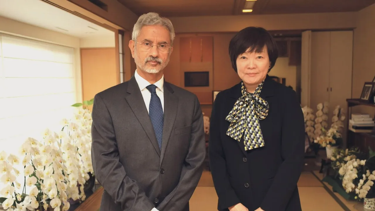 Jaishankar meets Japan's late PM Shinzo Abe's wife Akie Abe; hands over personal letter from PM Modi