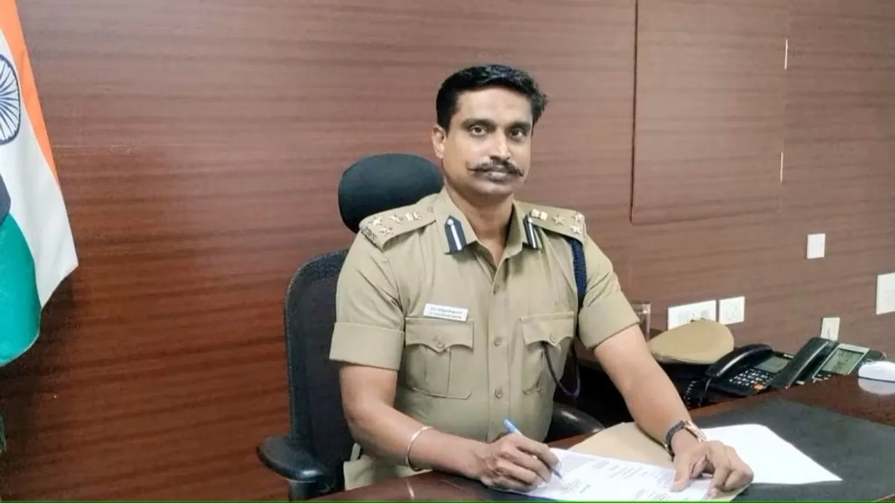 DIG C Vijayakumar of Tamil Nadu police official dies by 'suicide'