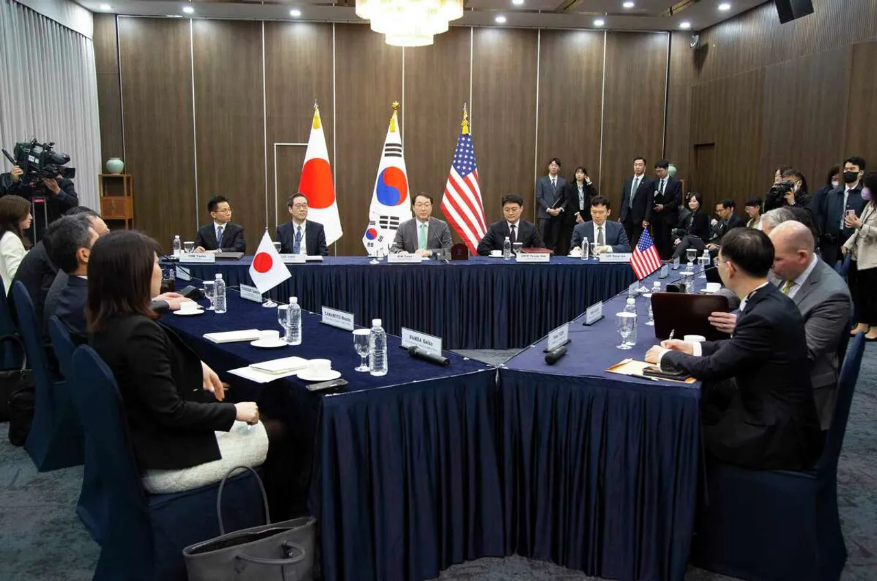 S Korea, US, Japan call for support of ban on N Korea workers