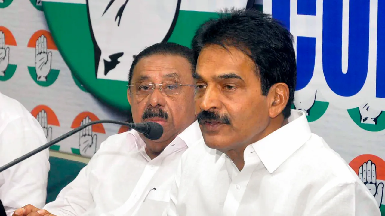 AICC General Secretary K C Venugopal and United Democratic Front (UDF) convener M M Hassan during a press conference, in Thiruvananthapuram, Saturday, April 27, 2024.