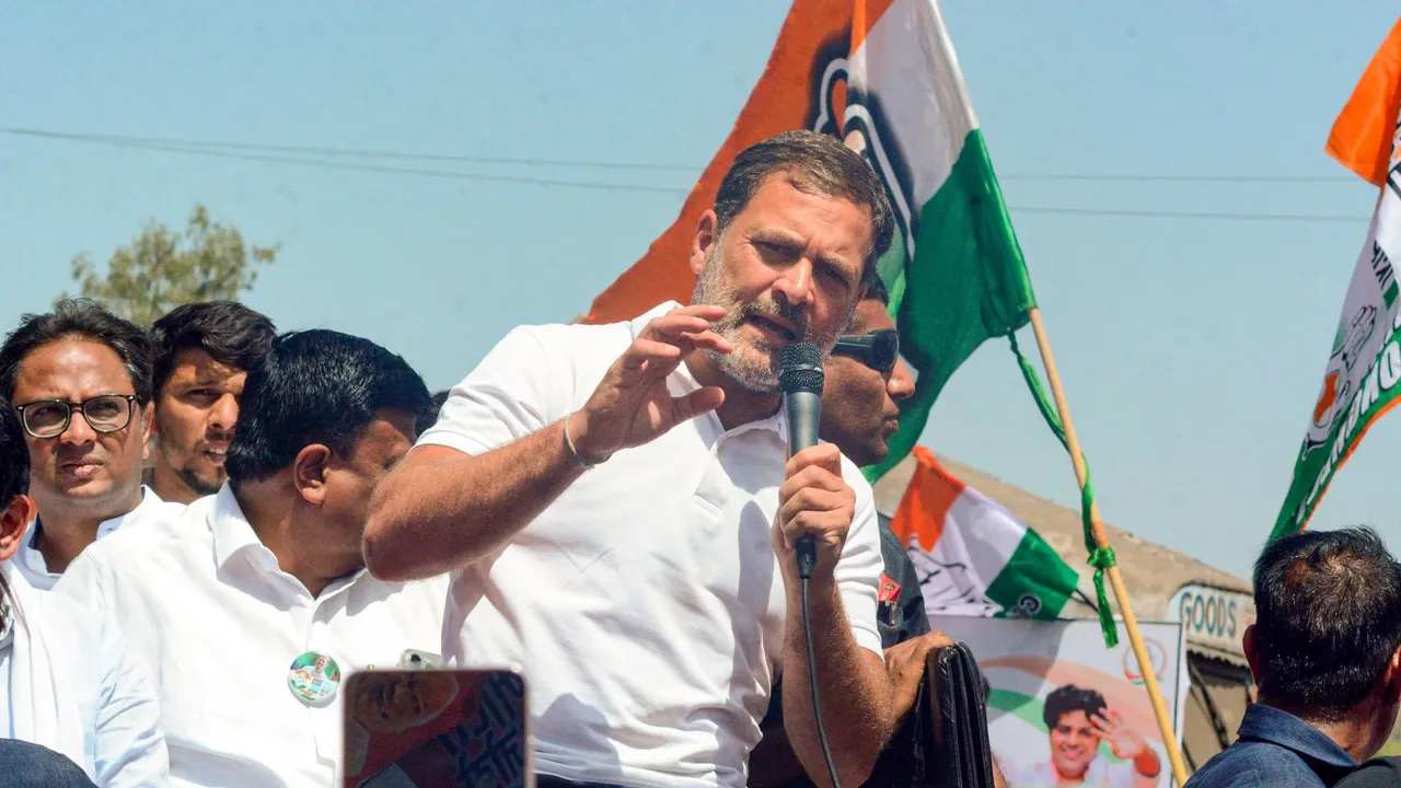 Congress leader Rahul Gandhi interacts with supporters during the ‘Bharat Jodo Nyay Yatra’, in Palghar district